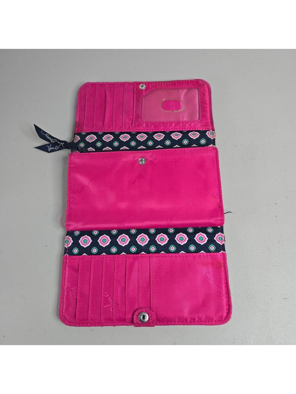 Vera Bradley Woman's Quilted Paisley Floral Psychedelic Wallet - Picture 9 of 10
